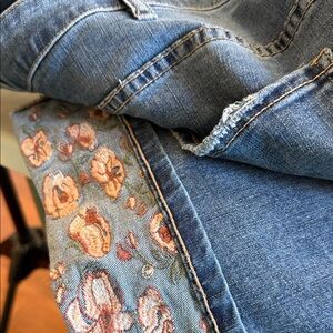 Lane Bryant denim embroidered cuff crops. NWOT. So cute! Never worn black super